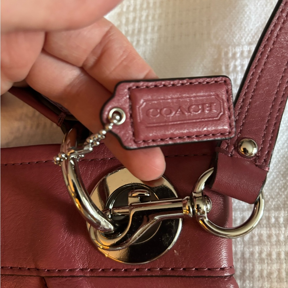 Coach Leather Shoulder Bag - Picture 3 of 8